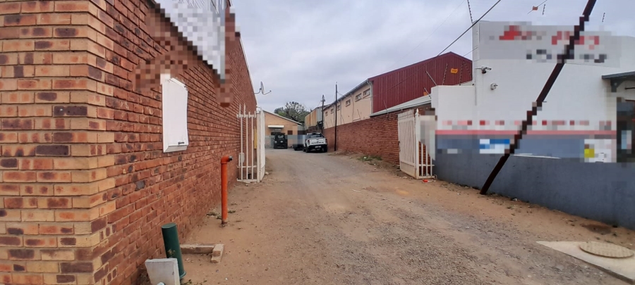 Commercial Property for Sale in Oos Einde North West
